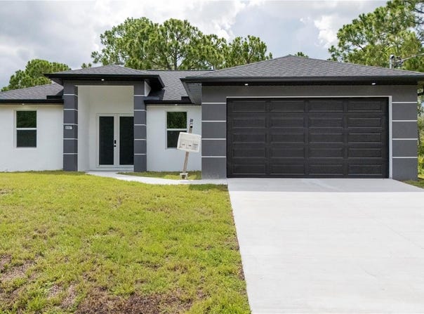 6007 NORA AVENUE N, LEHIGH ACRES, FL 33971