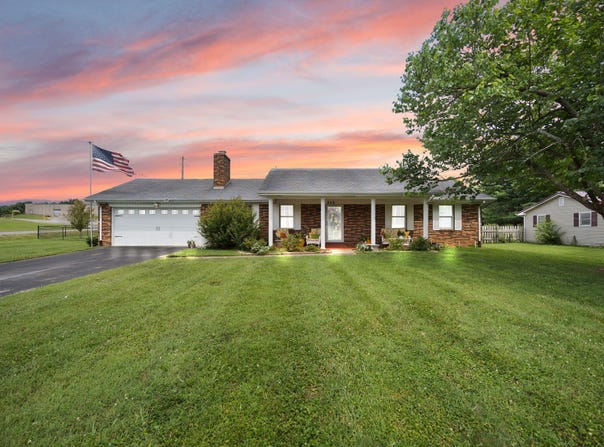 755 Barnesburg Road, Somerset, KY 42503