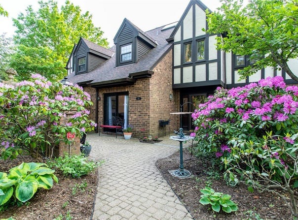 311 OXBRIDGE CT, O'Hara, PA 15238