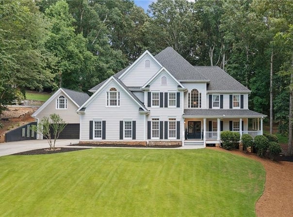 318 Windsor Falls Drive, Canton, GA 30114