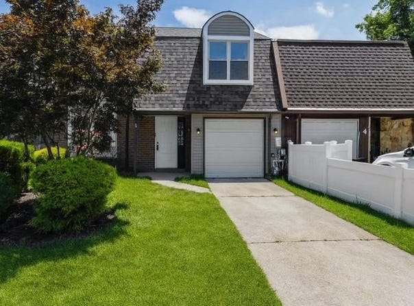 6 HERON PLACE, CLEMENTON, NJ 08021