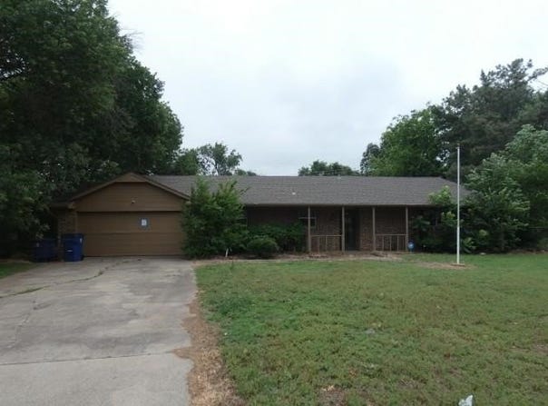 104 Emory Rd, Duncan, OK 73533