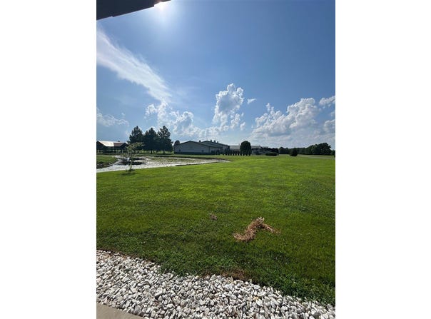 379 Clark School Road, Clarkson, KY 42729