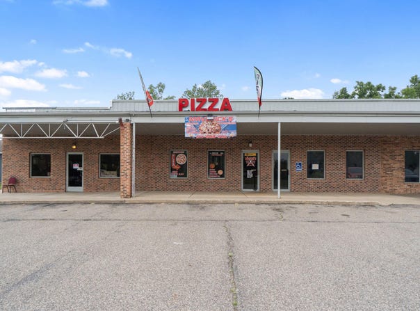 12881 E Chicago Road, Somerset Center, MI 49282