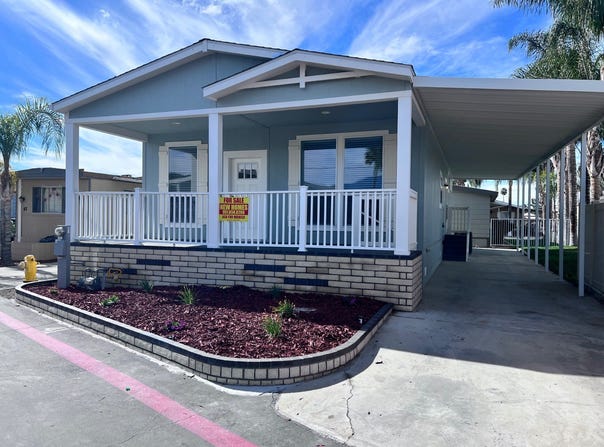 1445 W. Florida ave, Hemet, CA 92543