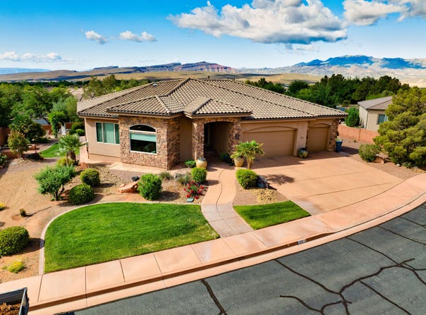 373 W Meridian DR, Ivins, UT 84738