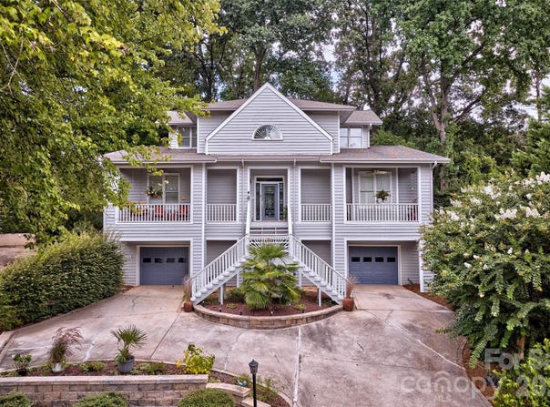 3 Mischief Street, Lake Wylie, SC 29710