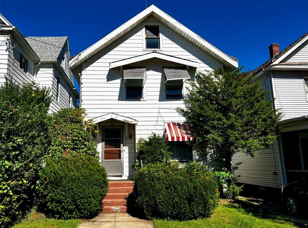 2925 COCHRAN Street, Erie, PA 16508
