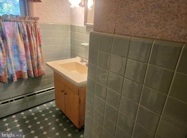 1410 LIMEKILN PIKE, DRESHER, PA 19025