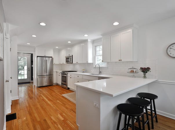 187 E Dublin Granville Road, Worthington, OH 43085