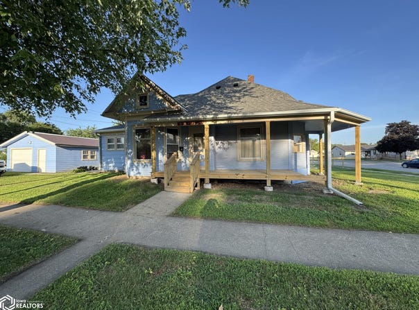 100 W Valley Street, Red Oak, IA 51566