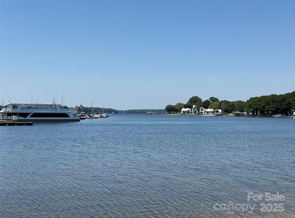 18716 Nautical Drive unit: 3, Cornelius, NC 28031