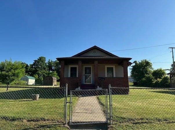 1607 Sycamore Street, Kenova, WV 25530