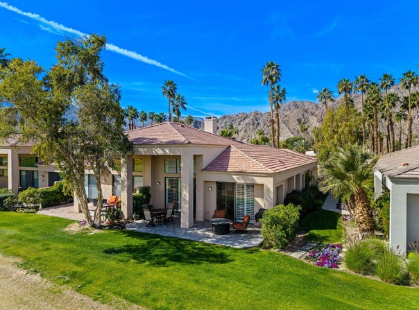 54914 Oaktree, La Quinta, CA 92253