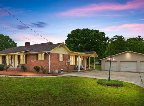 136 S K Fork Road, Madison, NC 27025