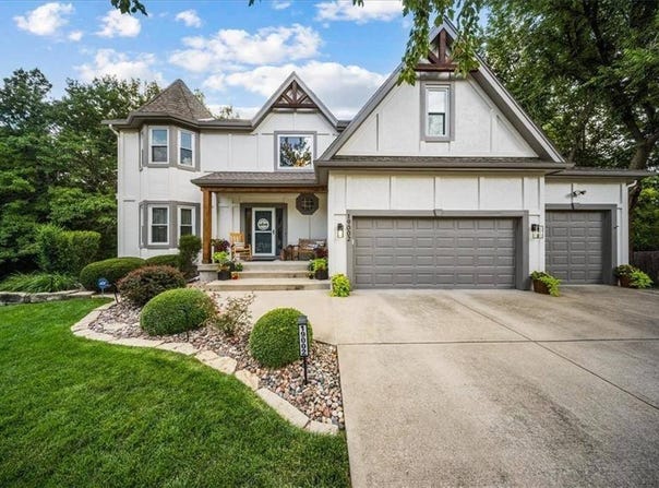 19002 West 118th Street, Olathe, KS 66061