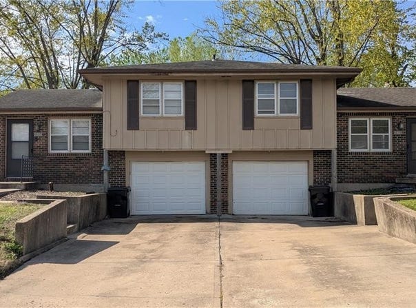 1300 Baltimore Street, Pleasant Hill, MO 64080
