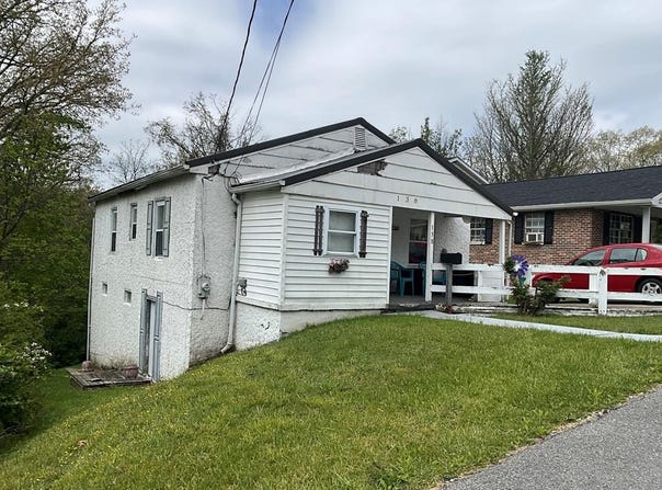 138 Ringleben, BECKLEY, WV 25801