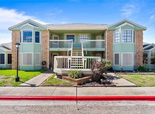 4445 Cedar Pass Drive, Corpus Christi, TX 78413
