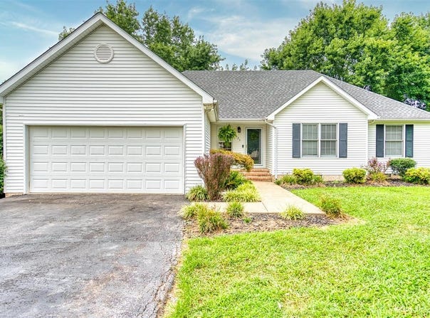 625 Green Valley Drive, Russellville, KY 42276