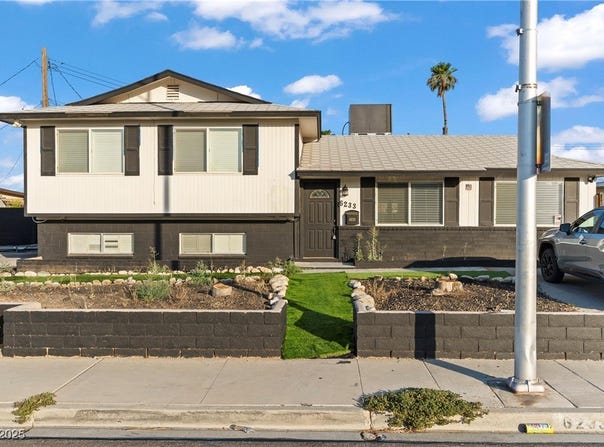 6233 Elton Avenue, Las Vegas, NV 89107