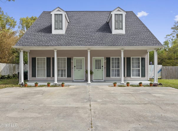 407 Citizen Street, Bay Saint Louis, MS 39520