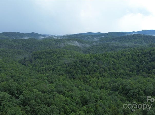 890 White Rock Road, Lenoir, NC 28645