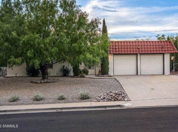 1714 Royal Drive, Las Cruces, NM 88011