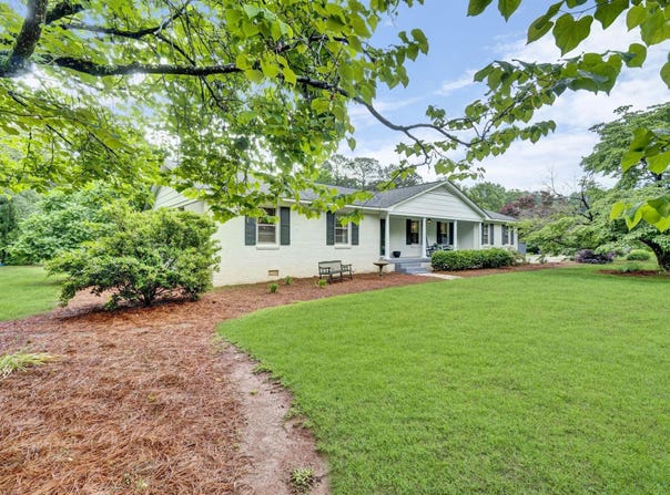 207 Fair Place, Clinton, SC 29325