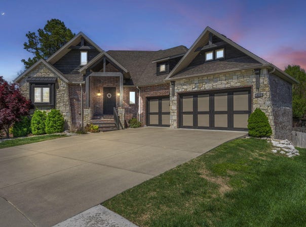 803 E Tracker Road, Nixa, MO 65714
