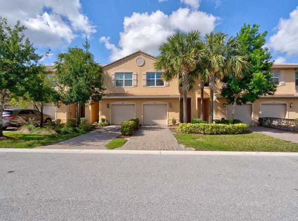 5919 Monterra Club Drive, Lake Worth, FL 33463