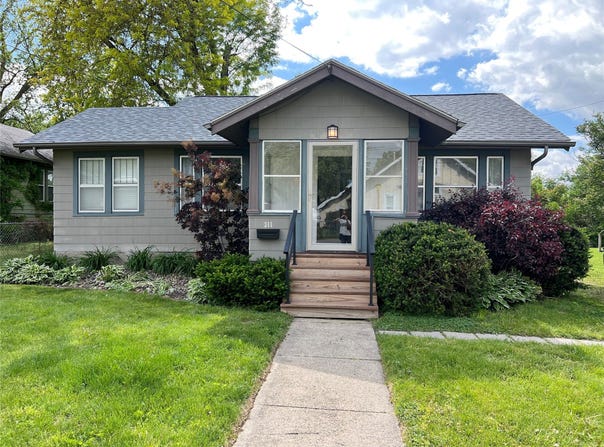 311 W 8th Street S, Newton, IA 50208