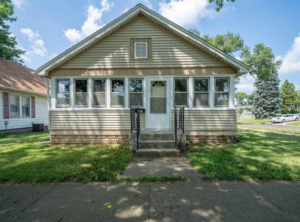 339 HERMAN Street, Pekin, IL 61554