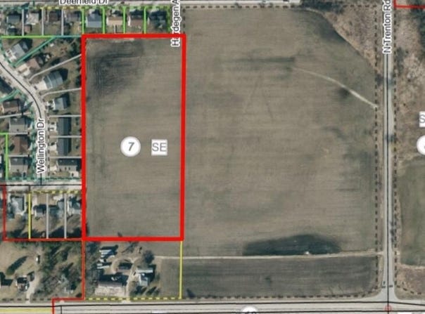Lt1 E Washington St, West Bend, WI 53095