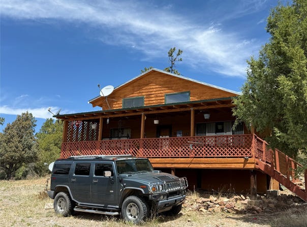 33 Buck Dr, Los Ojos, NM 87551