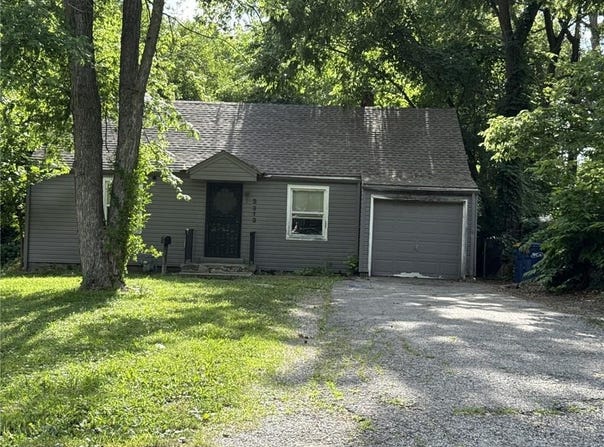 5312 Reeds Road, Mission, KS 66202