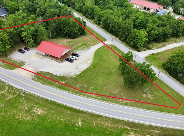700 S 4th Street, Horseshoe Bend, AR 72512