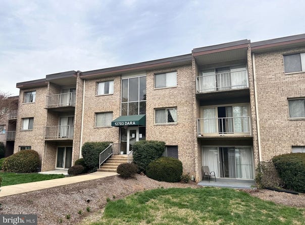 12703 DARA DR #202, WOODBRIDGE, VA 22192