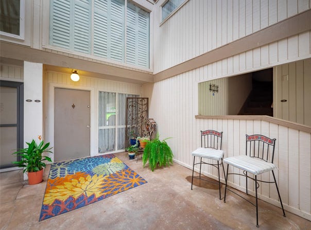 304 Hi There, Horseshoe Bay, TX 78657