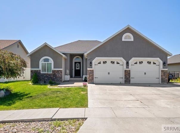 4877 Sabrina, Chubbuck, ID 83201
