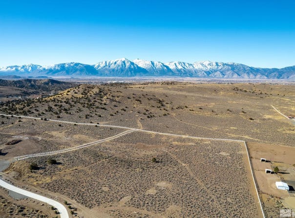 1421 Hunters Point, Gardnerville, NV 89410
