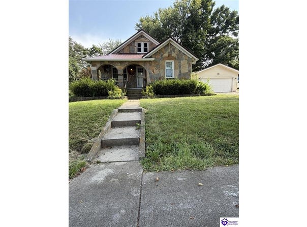 124 W Forest Avenue, Hodgenville, KY 42748