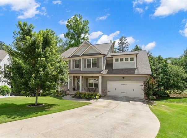 4018 Oxford Lane, Gainesville, GA 30506