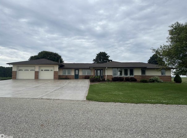 4251 Monument Avenue, Osage, IA 50461