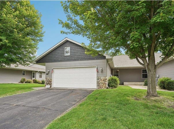 414 Prairie Road, Monticello, MN 55362