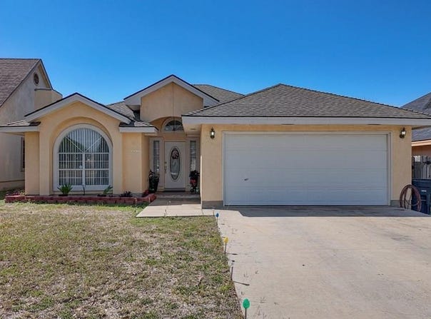2268 Montana St, Eagle Pass, TX 78852
