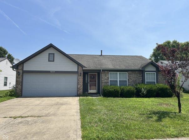 5955 Gadsen Drive, Plainfield, IN 46168