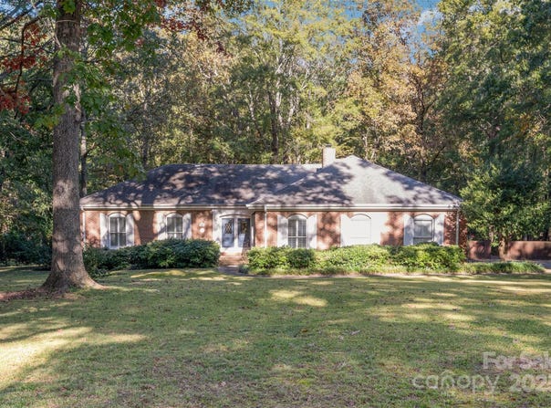 2643 Rolling Hills Drive, Monroe, NC 28110