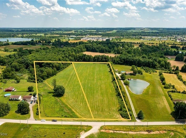 Seville Road, Lodi, OH 44254