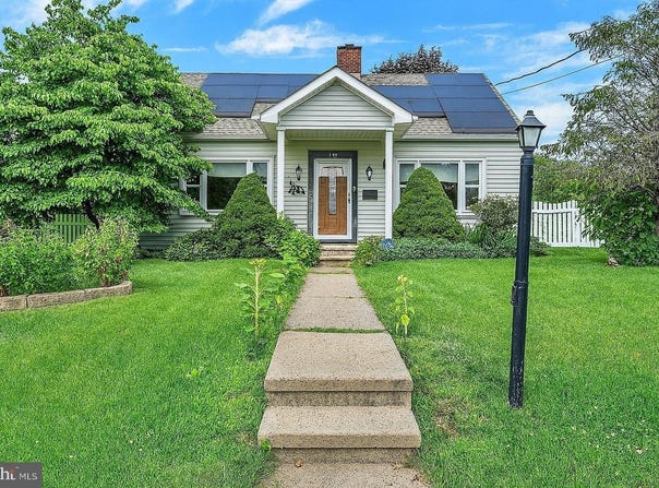 809 VAN REED ROAD, WYOMISSING, PA 19610